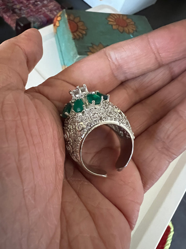 Statement Victorian Ring - A Touch of Timeless Beauty