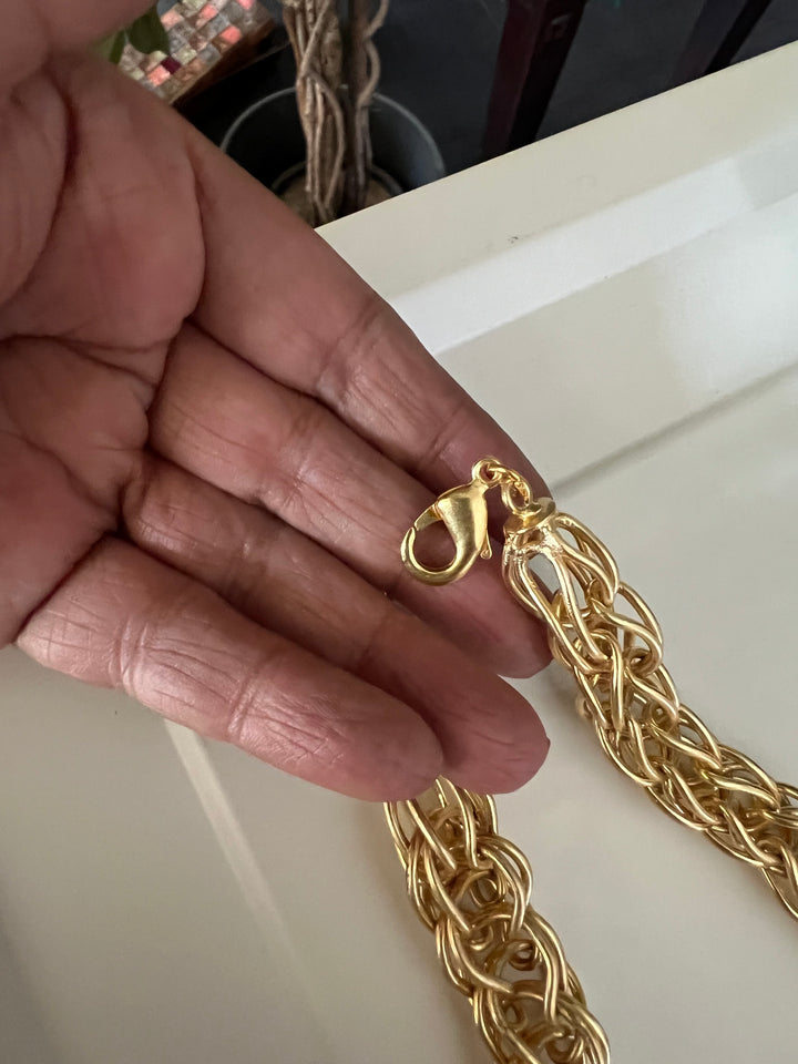 Exquisite Brass Necklace - Premium Quality Craftsmanship