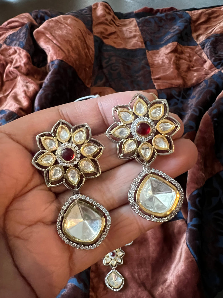 Glamorous Brass and Stone Jewelry Set