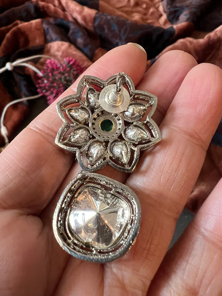 Glamorous Brass and Stone Jewelry Set