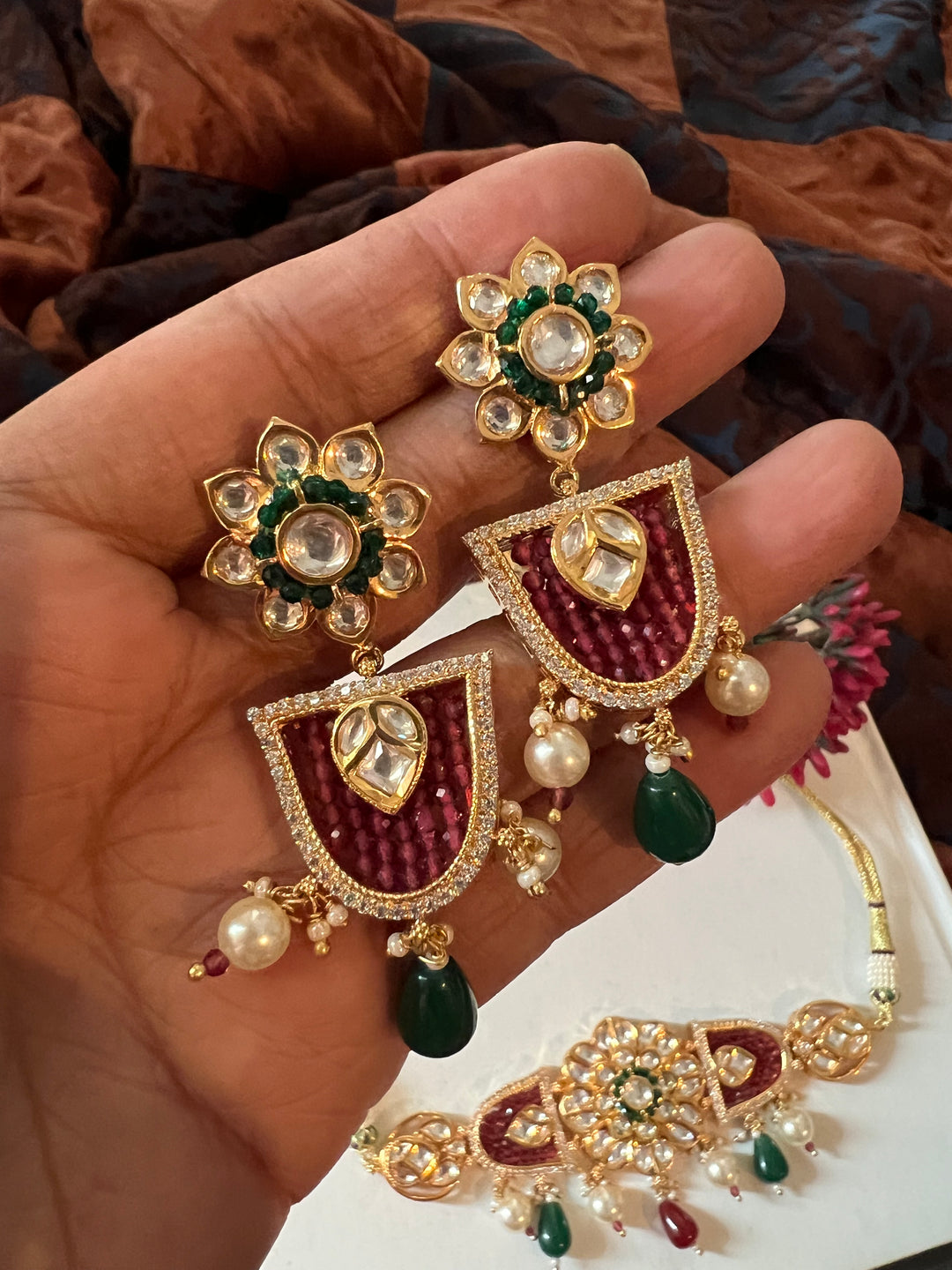 Elegant Kundan Choker with Earrings