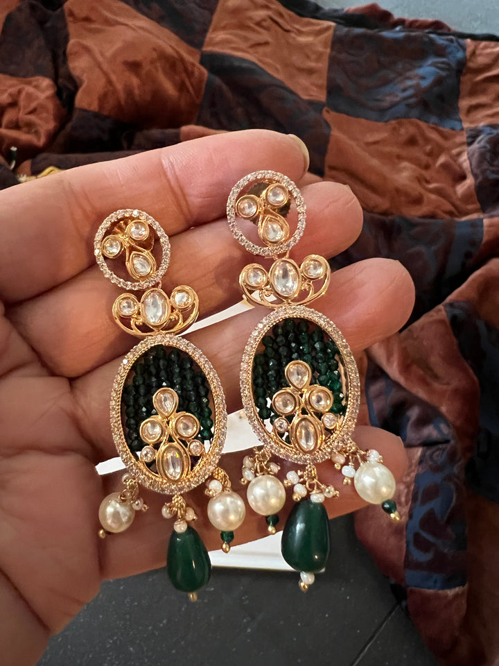 Elegant Kundan Choker with Earrings