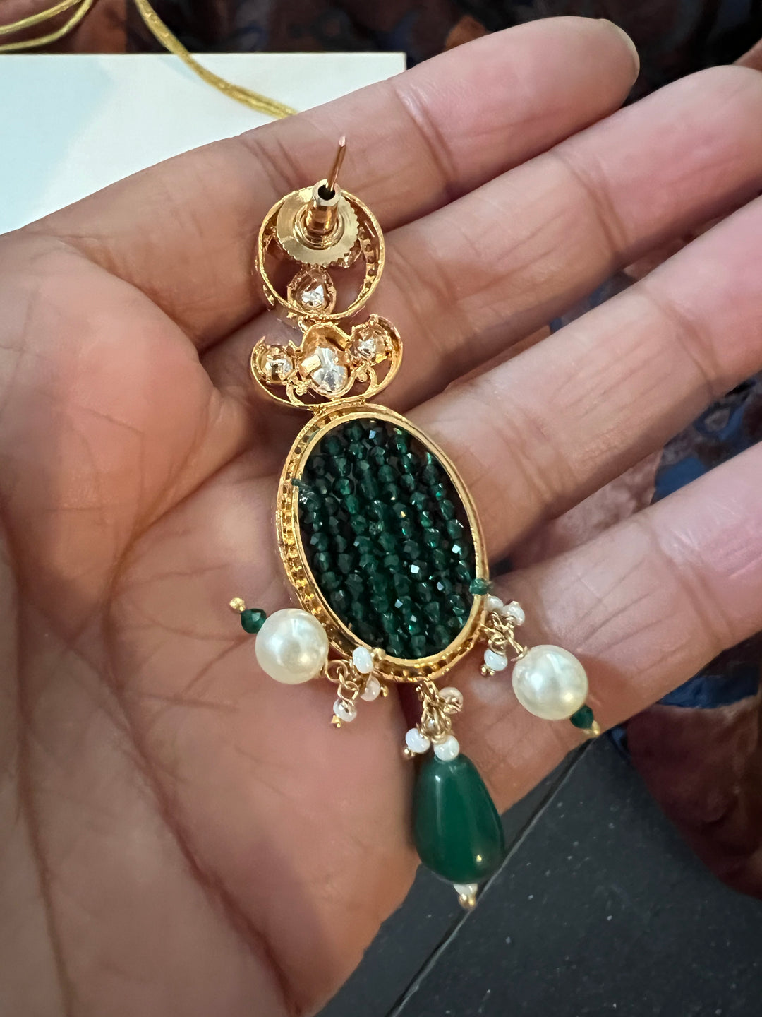 Elegant Kundan Choker with Earrings