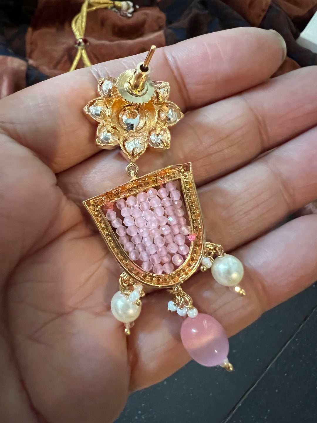 Elegant Kundan Choker with Earrings