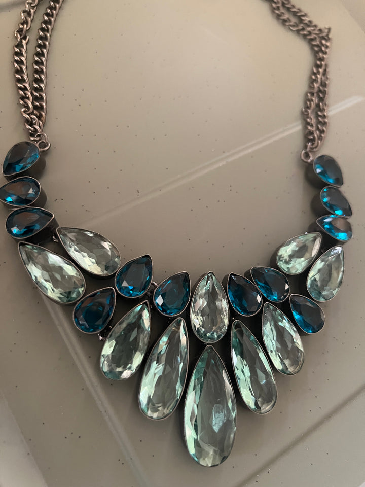 Statement Crystal Necklace Set