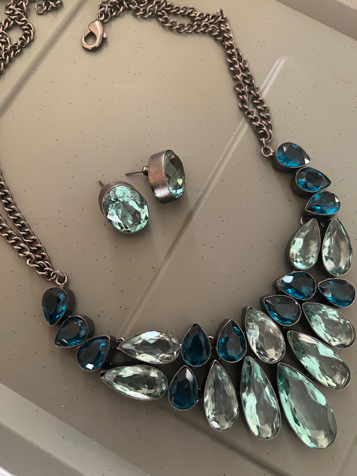 Statement Crystal Necklace Set