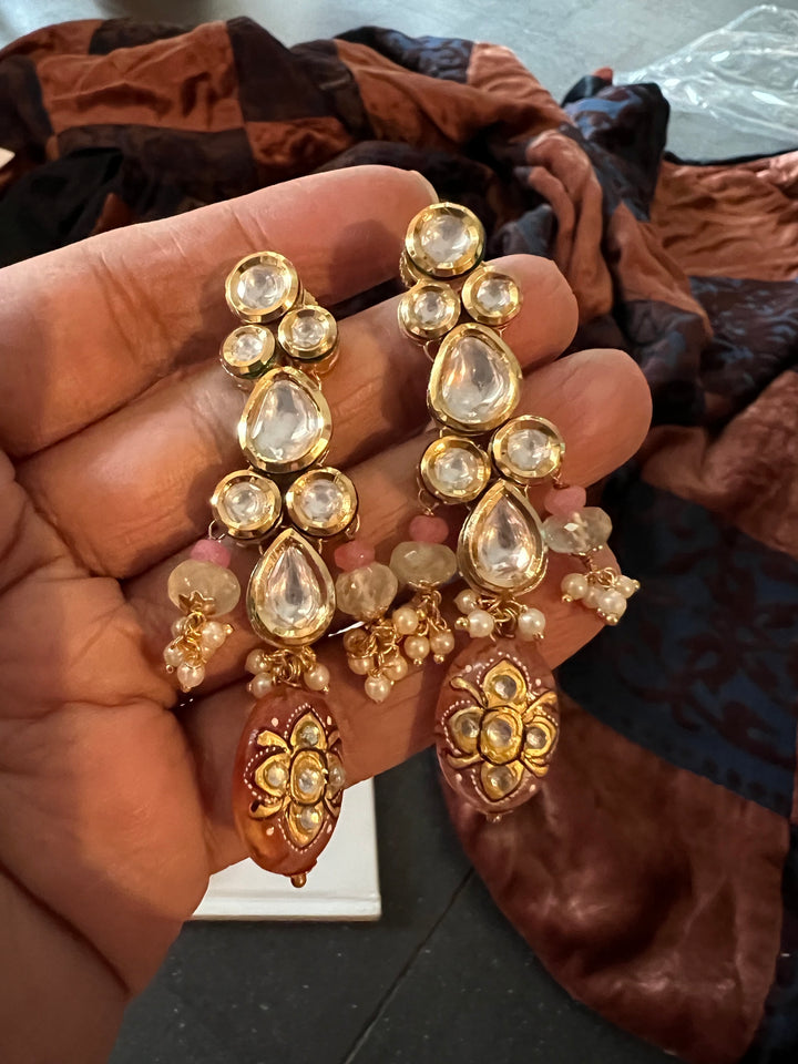 Destination Wedding Jewelry Set: Elegance Beyond Borders