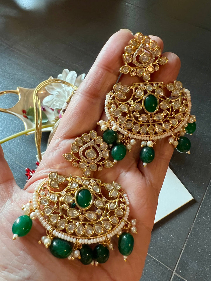 Beautiful Kundan Pendant Necklace with Statement Earrings