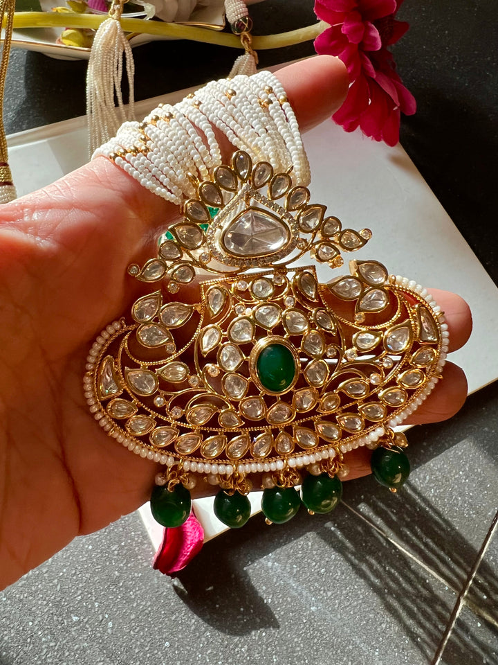 Beautiful Kundan Pendant Necklace with Statement Earrings