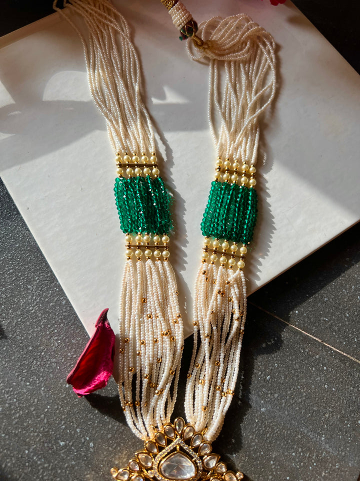 Beautiful Kundan Pendant Necklace with Statement Earrings