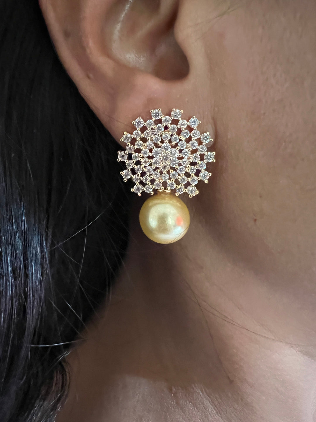 Elegant Earrings - Premium Quality, Exquisite Craftsmanship