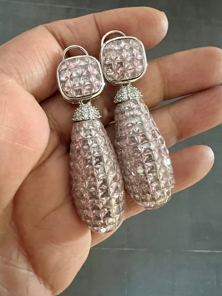 Elegant Earrings - Premium Quality, Exquisite Craftsmanship