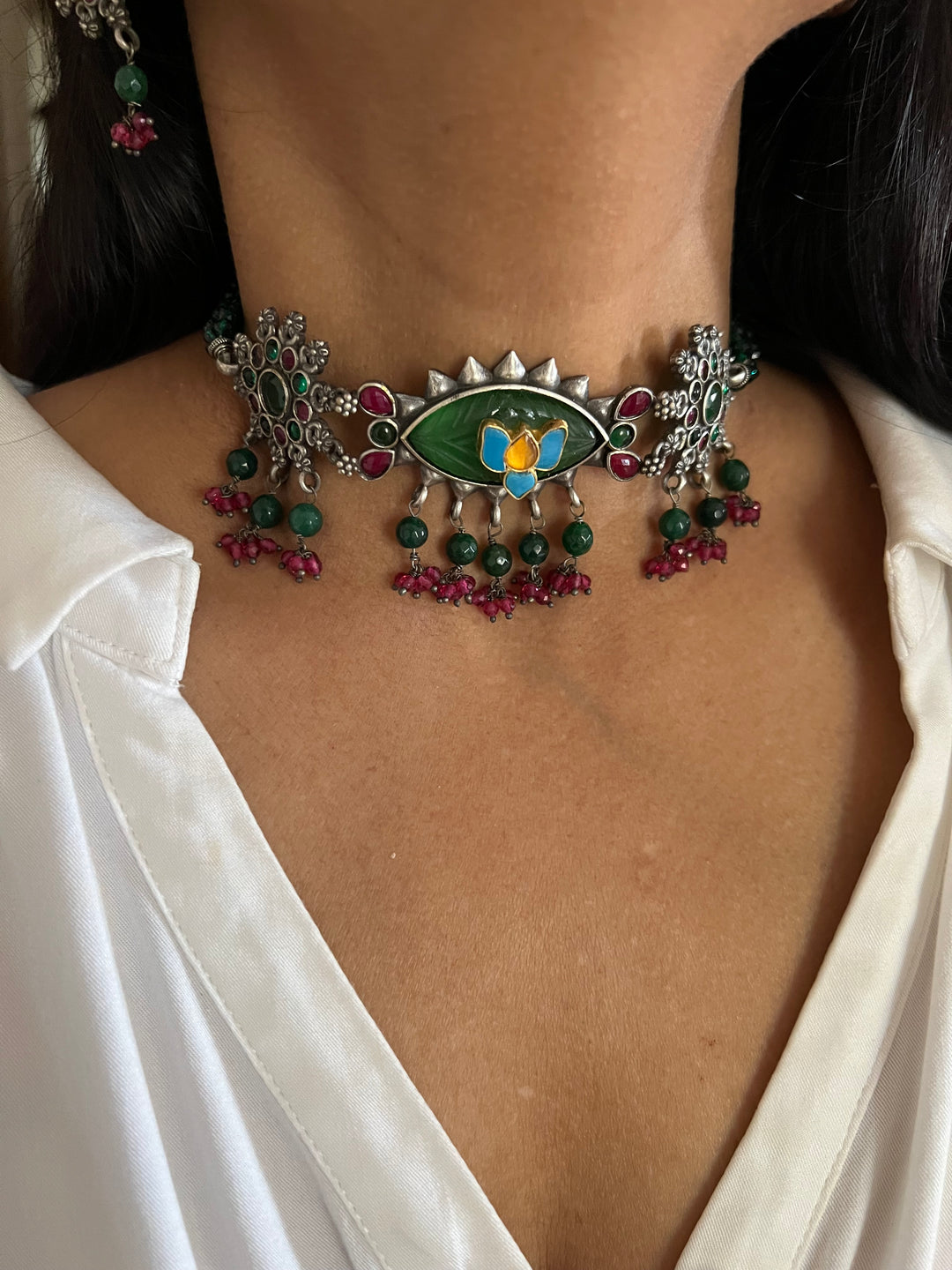 Vintage Artistic Choker with Statement Earrings