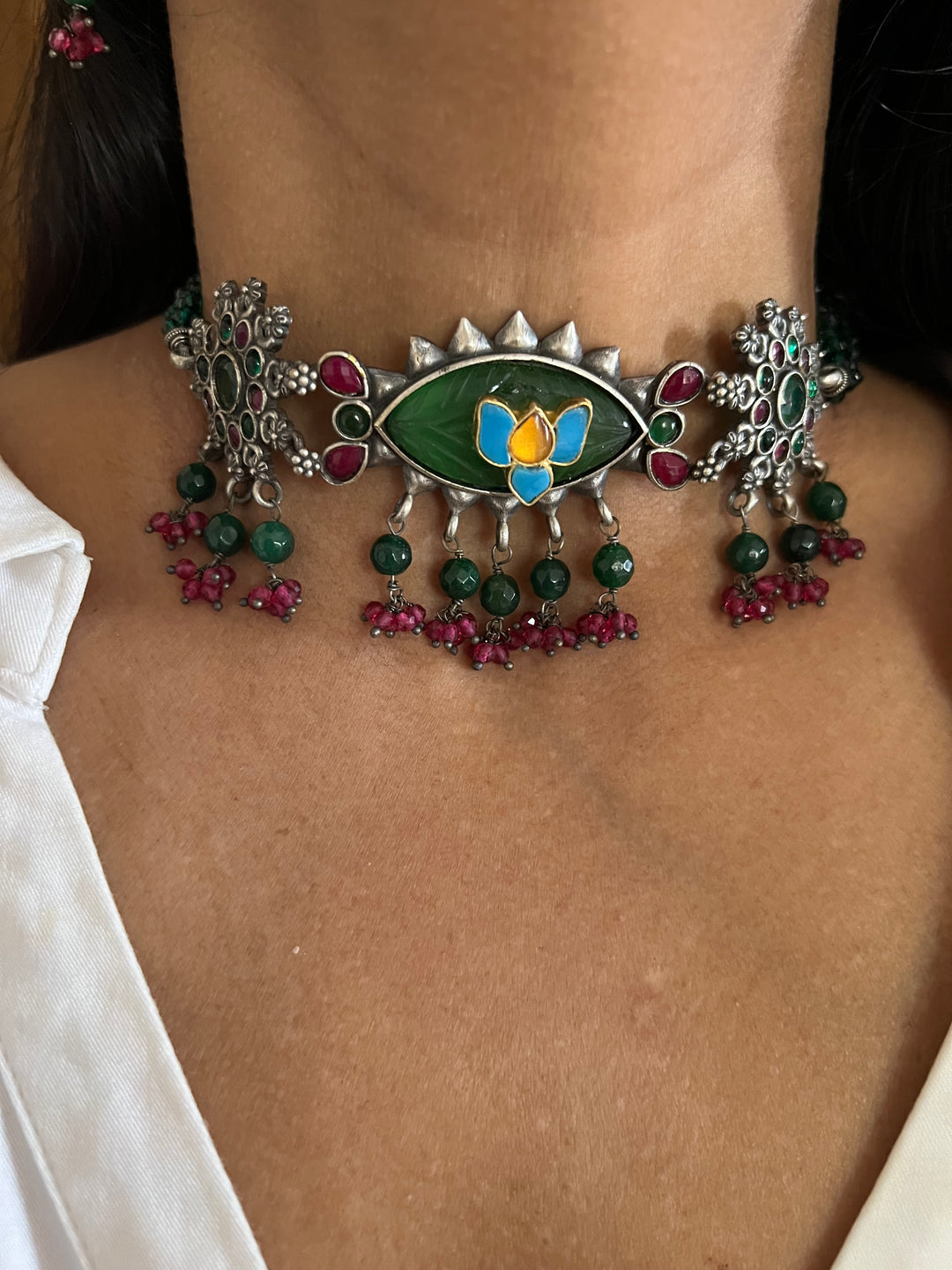 Vintage Artistic Choker with Statement Earrings