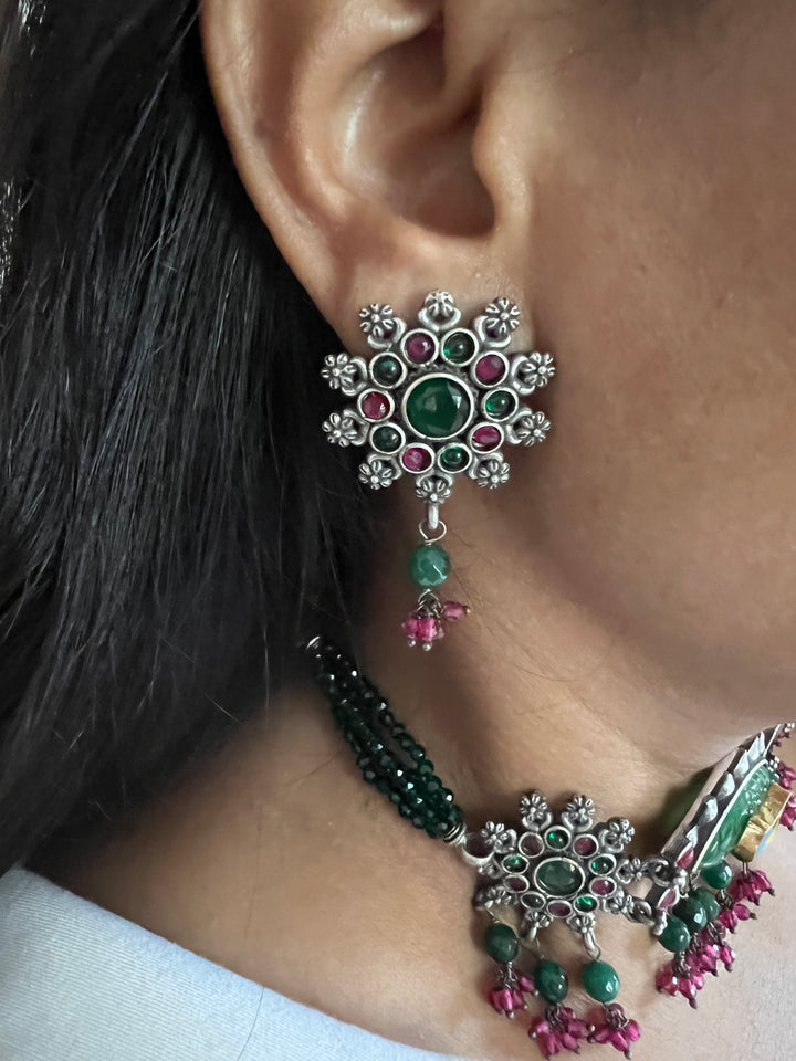 Vintage Artistic Choker with Statement Earrings