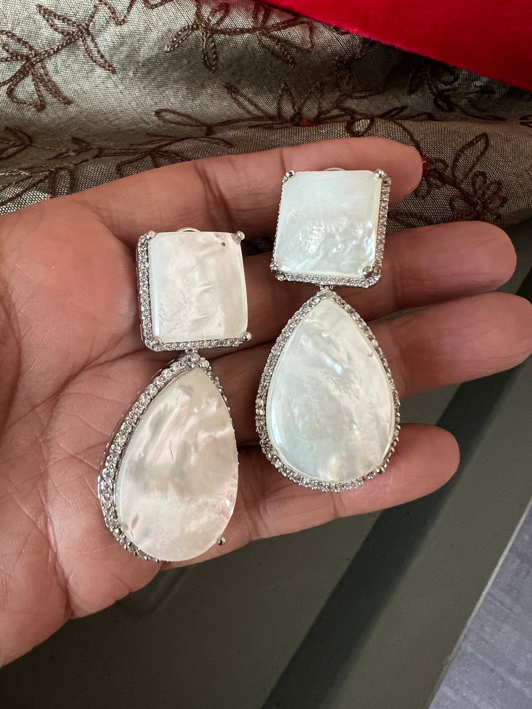 MOP Earrings/ Premium Quality