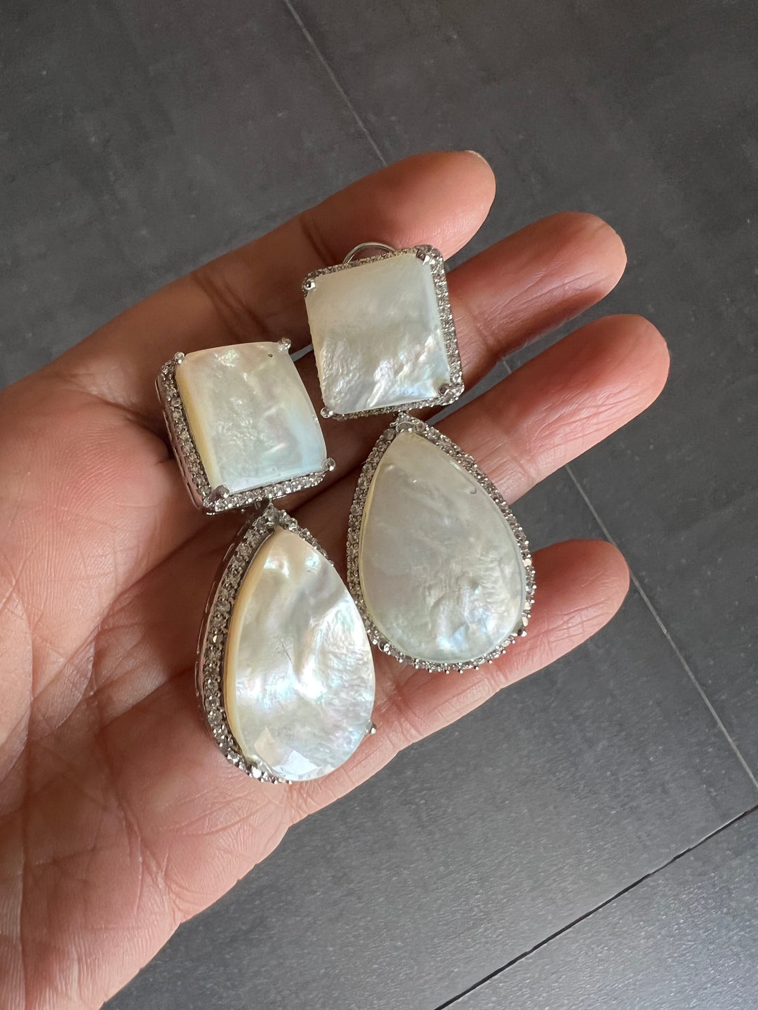 MOP Earrings/ Premium Quality