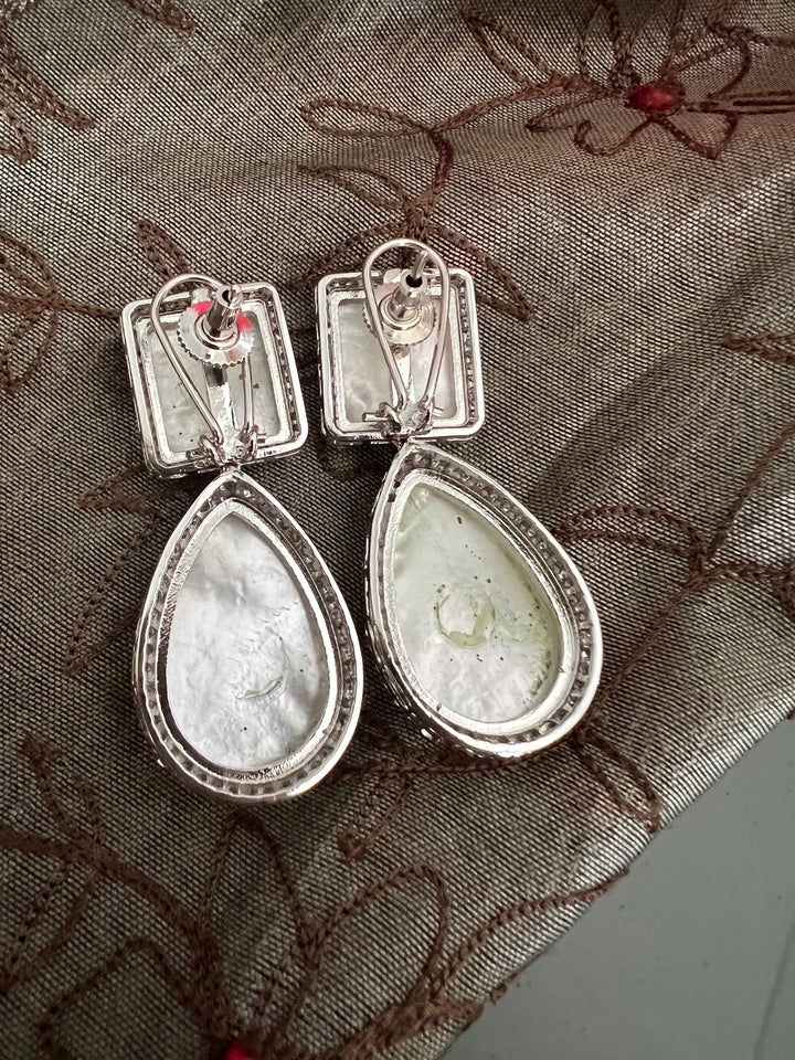 MOP Earrings/ Premium Quality