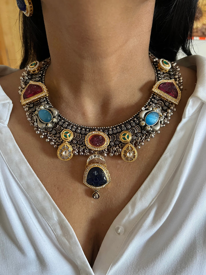 SHIVKA Vintage Fusion Necklace with Earrings