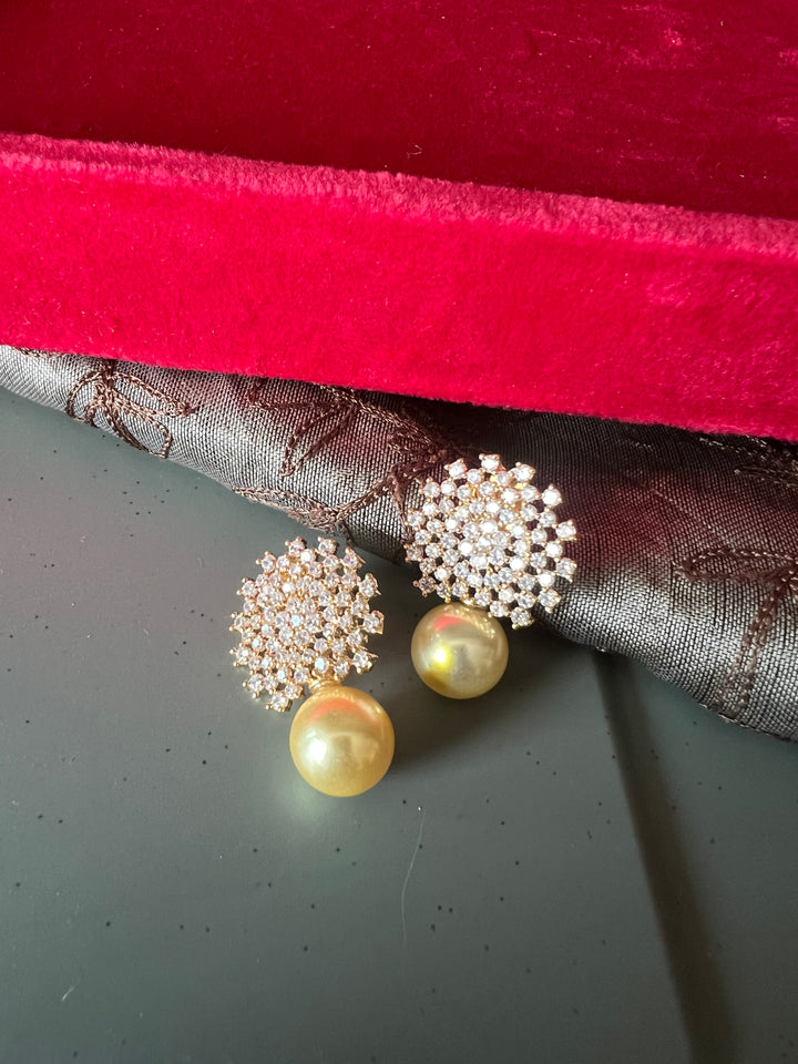 Elegant Earrings - Premium Quality, Exquisite Craftsmanship