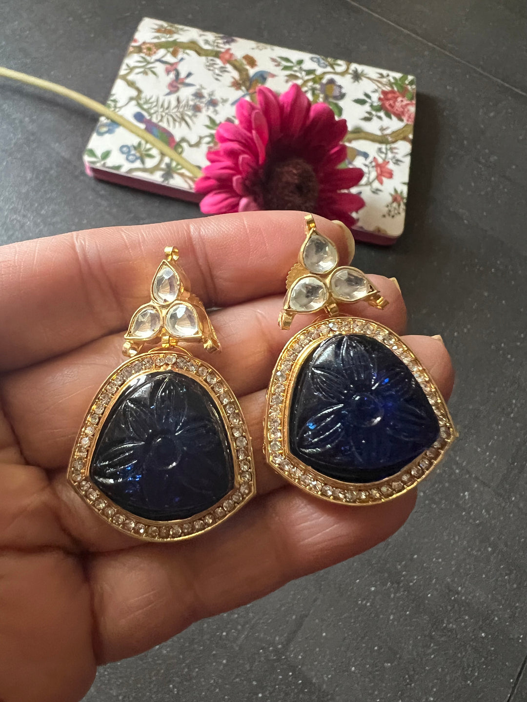 SHIVKA Vintage Fusion Necklace with Earrings