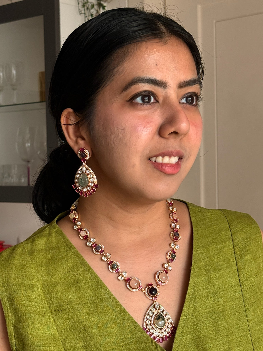 SHIVKA Natural Stone Set