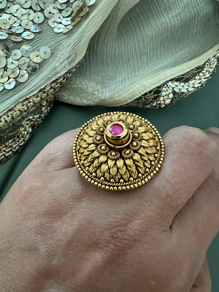Antique Pink Kundan Ring | Timeless Elegance by SHIVKA