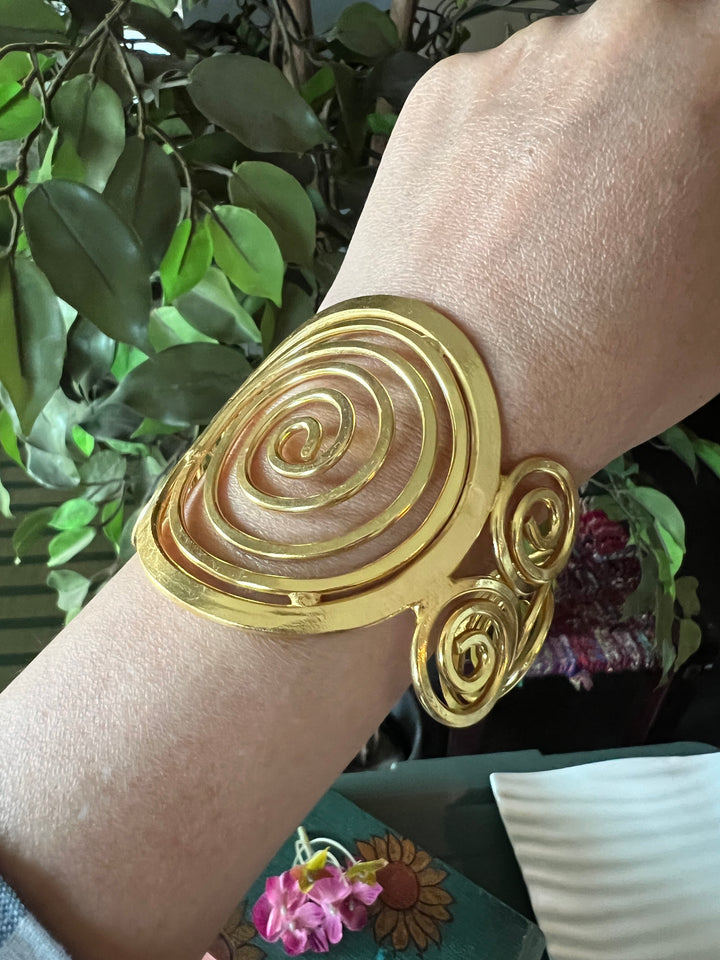 Exquisite Brass Open Cuff - Unparalleled Quality and Style