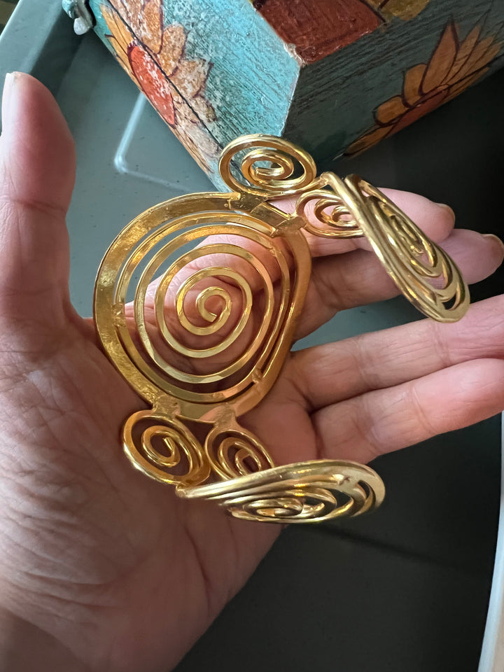 Exquisite Brass Open Cuff - Unparalleled Quality and Style