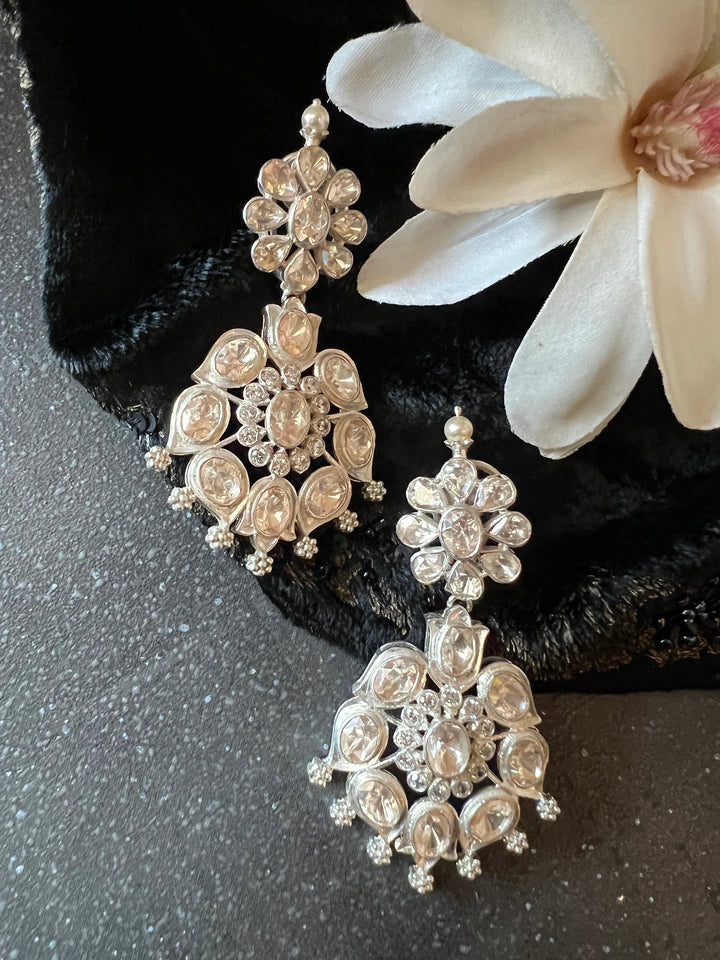 Elegant Earrings - Premium Quality, Exquisite Craftsmanship