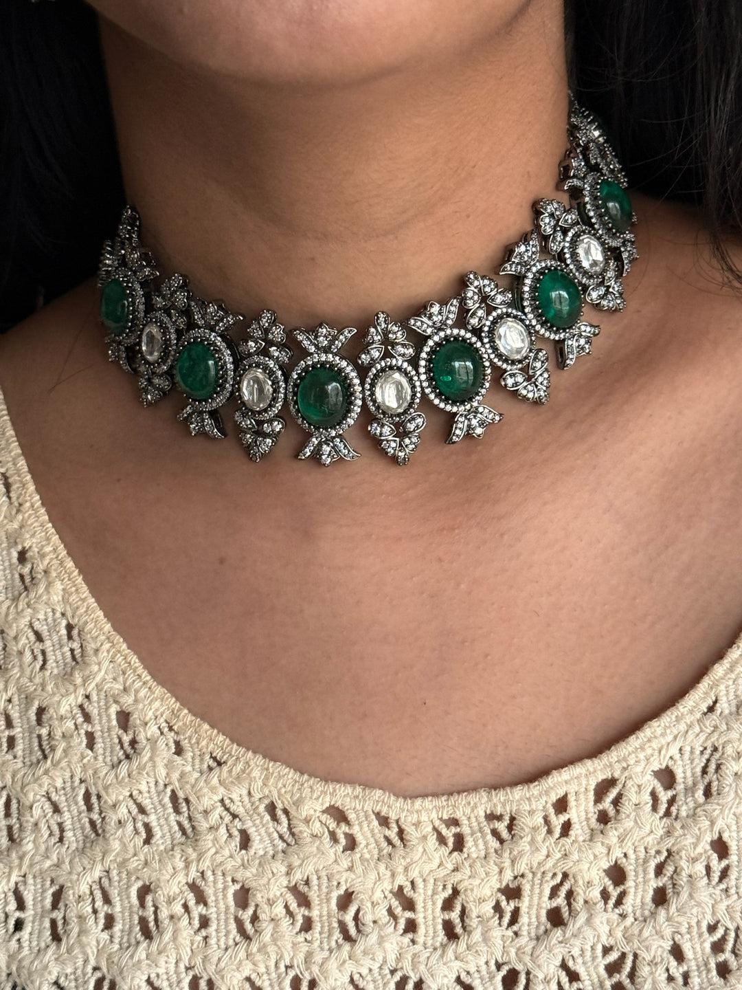 SHIVKA Victorian Green Stone Choker & Studs Set