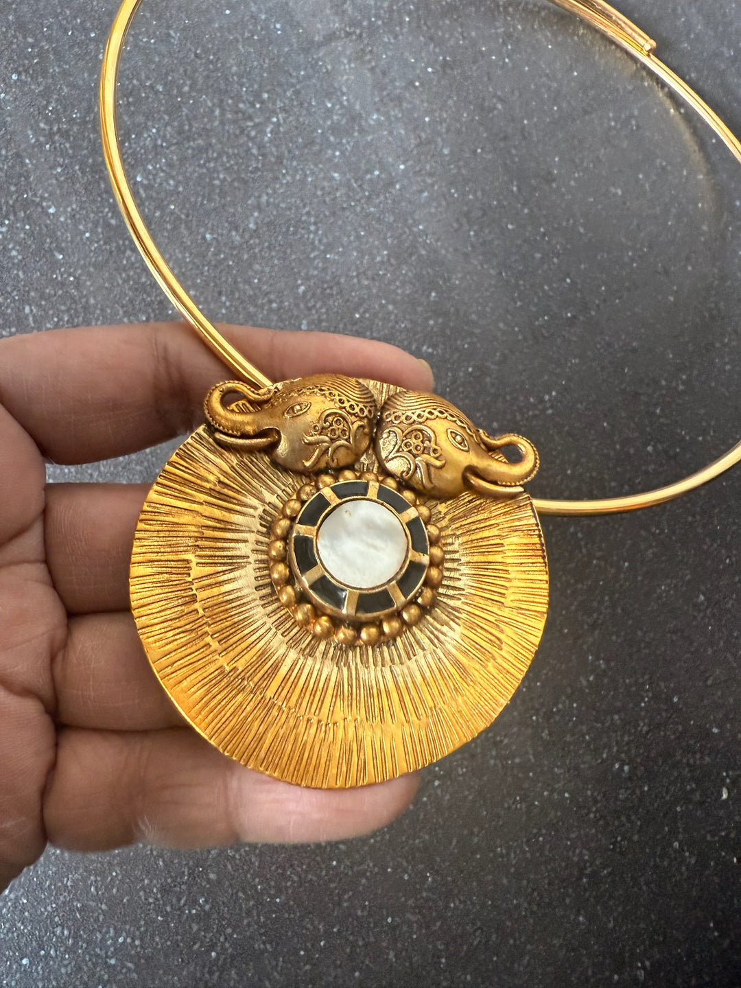 Dual Elephant MOP Hasli 925 Silver Necklace | SHIVKA