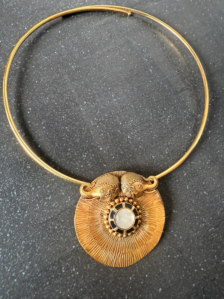 Dual Elephant MOP Hasli 925 Silver Necklace | SHIVKA