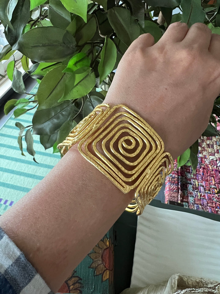 Exquisite Brass Open Cuff - Unparalleled Quality and Style