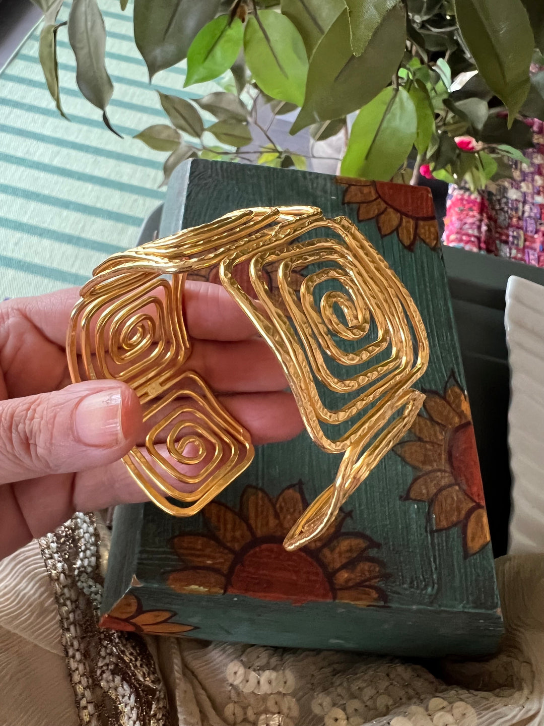 Exquisite Brass Open Cuff - Unparalleled Quality and Style