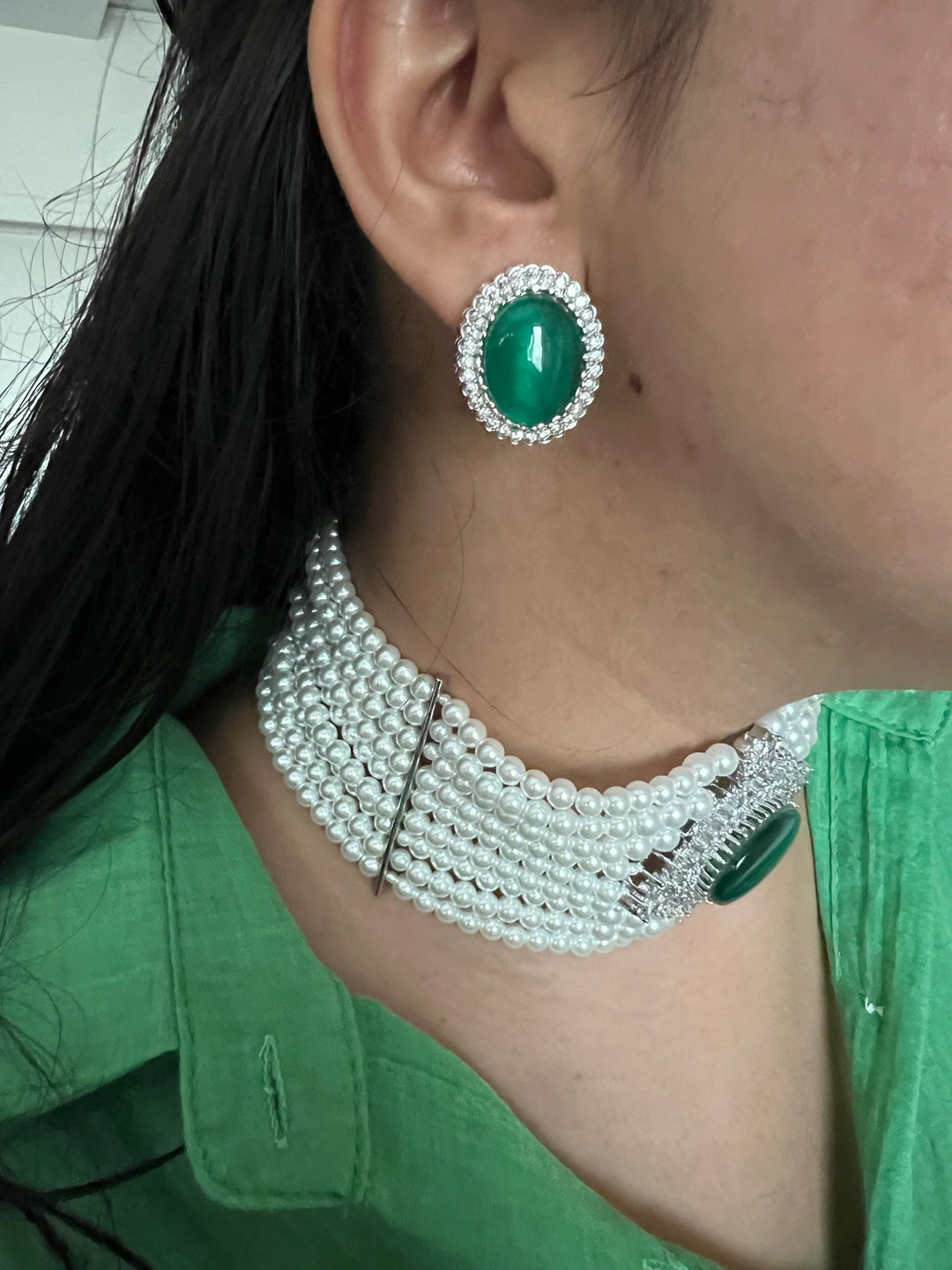 Victorian Pearl Choker with Studs - Unmatched Quality and Style