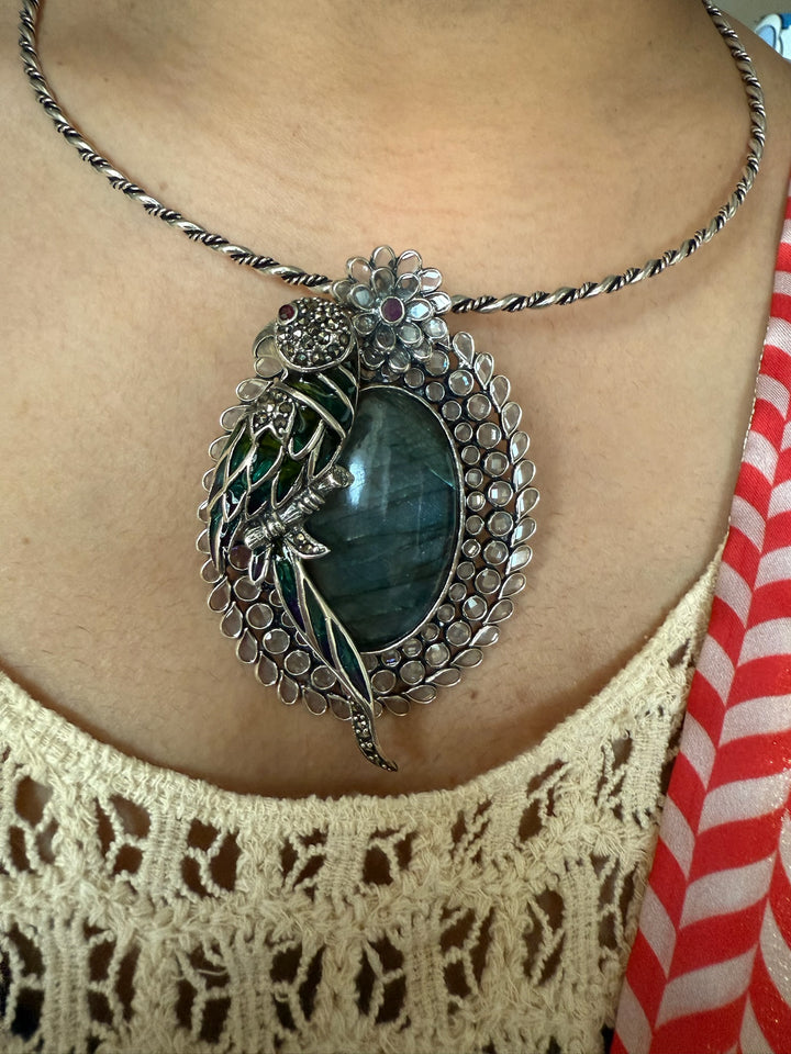 Parrot Labradorite 925 Silver Necklace | SHIVKA