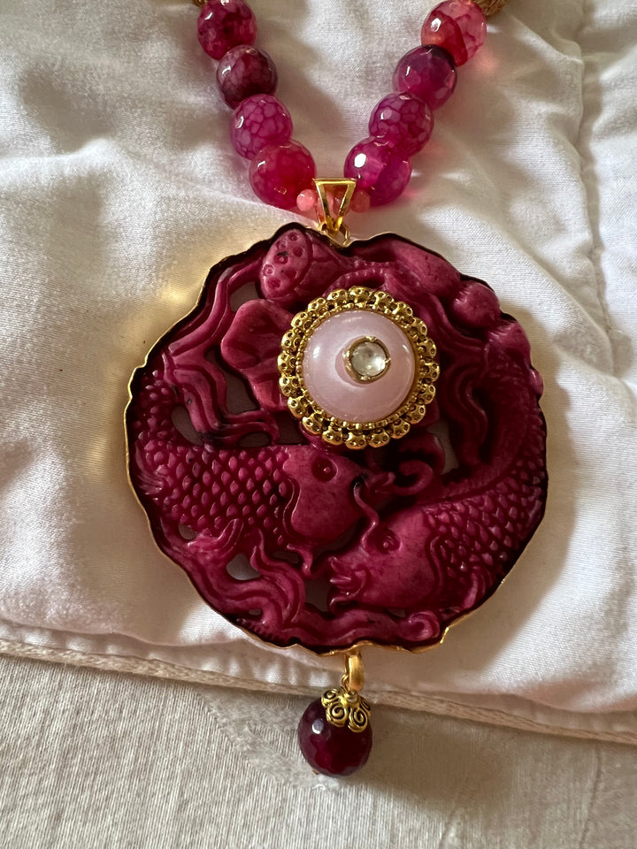 Exquisite Pendant Necklace Set - A Masterpiece of Elegance