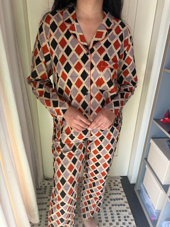 Pure Cotton Diamond Print Pajama Set – Two-Piece Loungewear