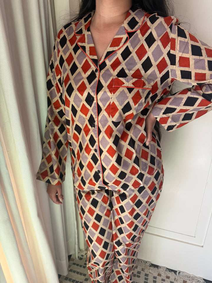 Pure Cotton Diamond Print Pajama Set – Two-Piece Loungewear