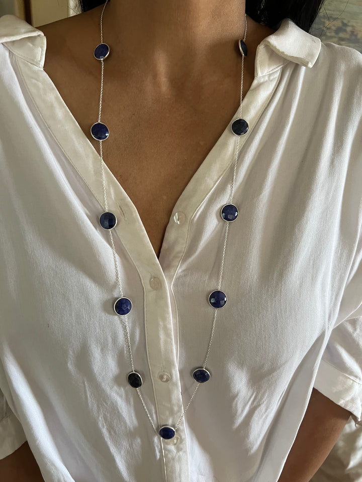 Elegant 925 Silver Bezel Chain with Sapphire Stones - Timeless Sophistication