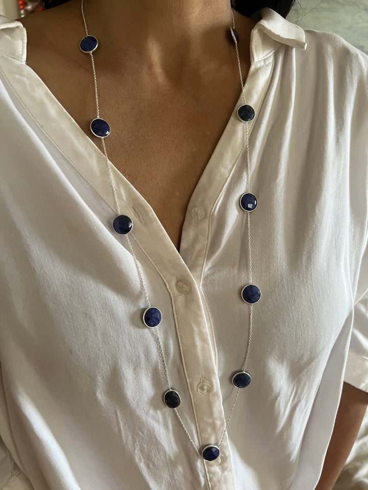 Elegant 925 Silver Bezel Chain with Sapphire Stones - Timeless Sophistication