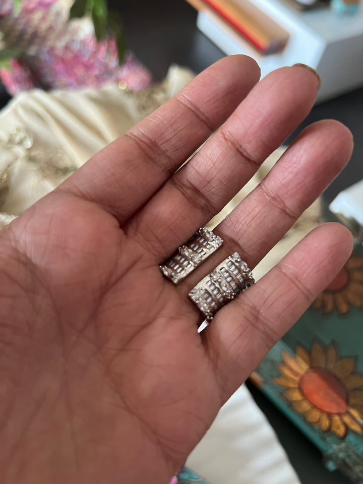 Solitaire Crystal and Faux Diamond Ring - A Touch of Timeless Beauty