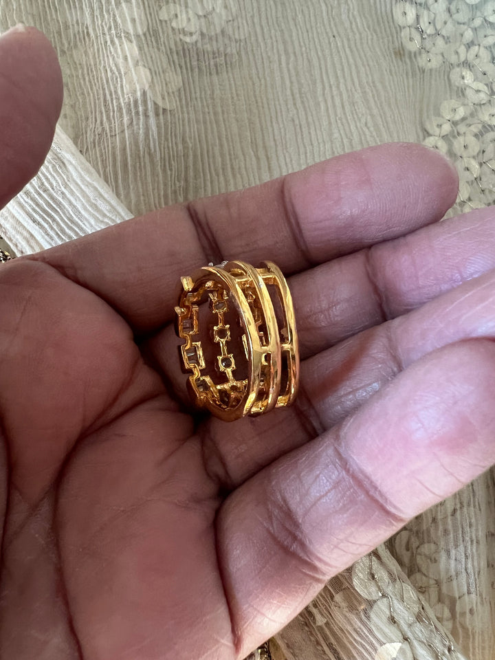 Exclusive Silver Ring with Faux Diamonds – Perfect for Weddings & Festivals