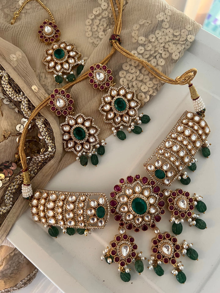 Royal Bridal Necklace with Earrings and Maangtikka/ Wedding Set/ Bridal Jewellery/ Wedding Jewellery/ Royal Bride