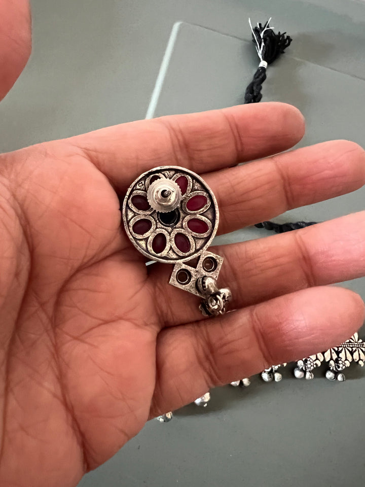 Vintage Art  Choker with Statement Studs