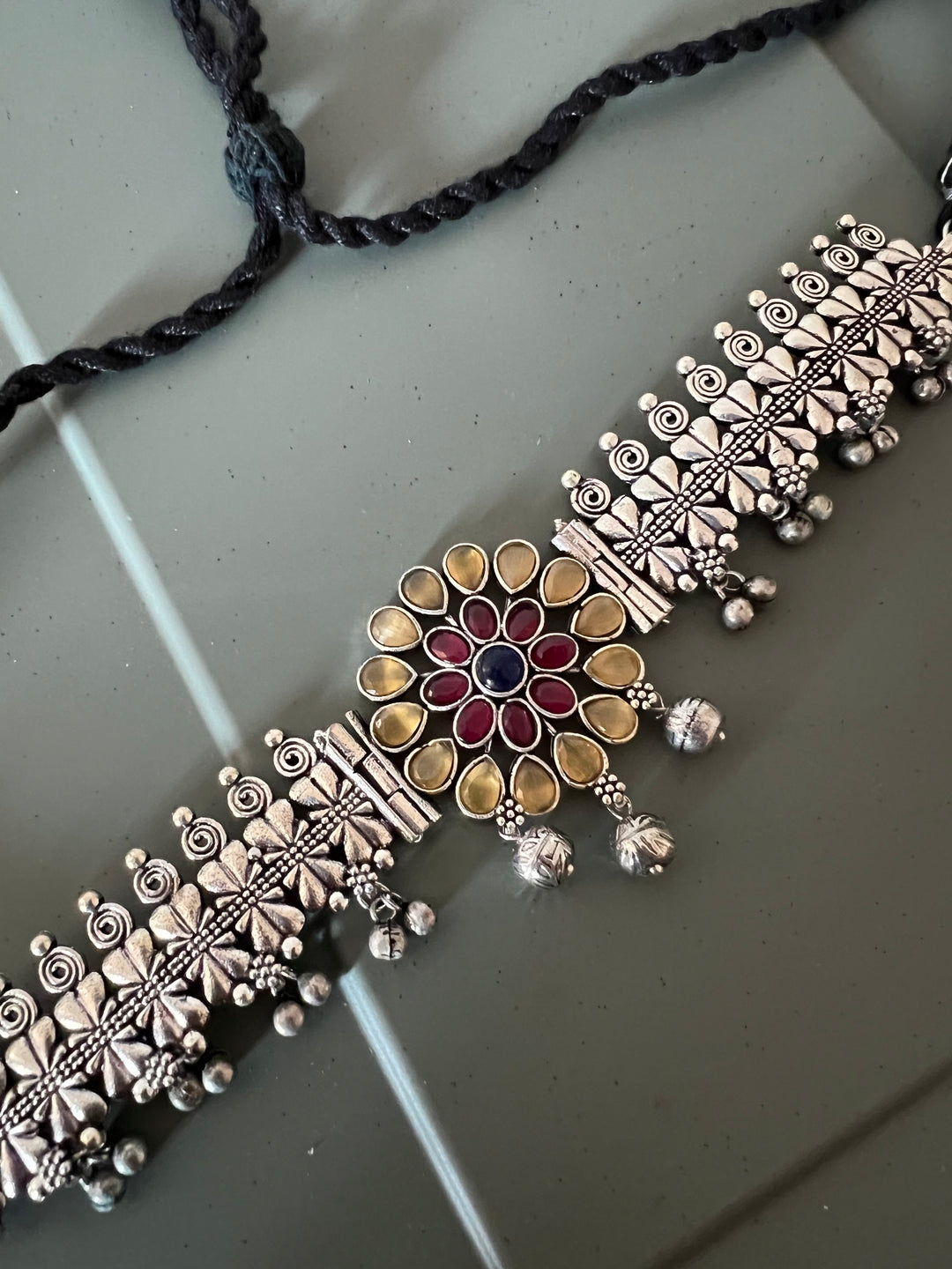 Vintage Art  Choker with Statement Studs