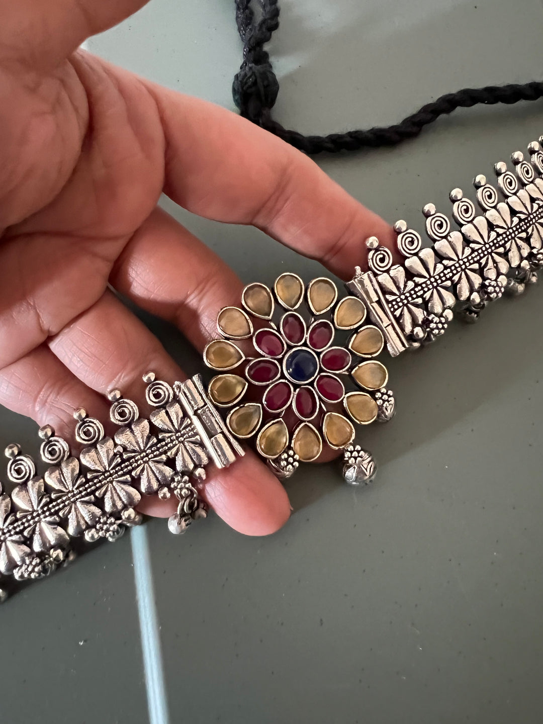 Vintage Art  Choker with Statement Studs