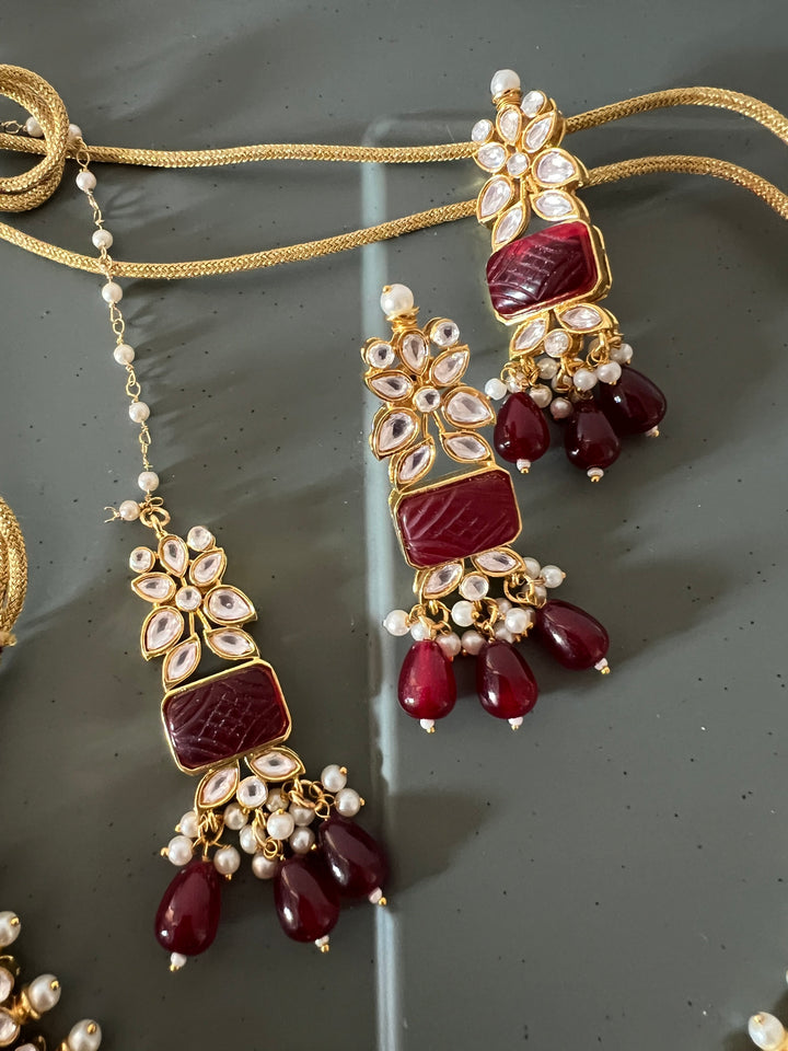 Royal Bridal Choker Necklace with Earrings and Maangtikka