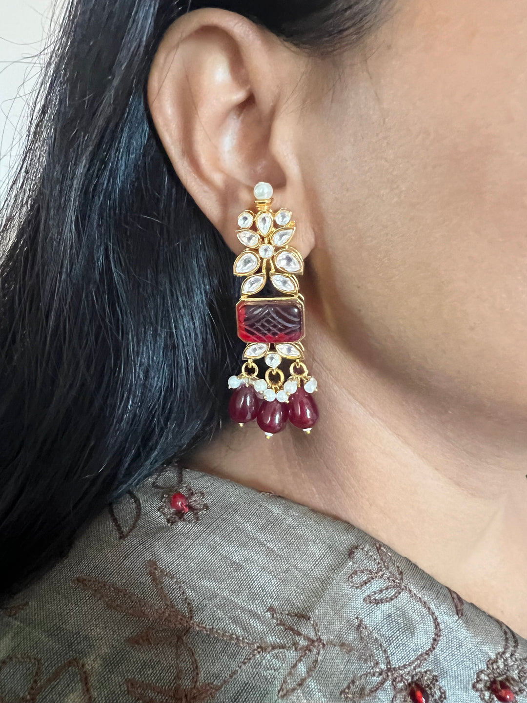 Royal Bridal Choker Necklace with Earrings and Maangtikka